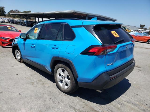Photo 3 from auction – 2021 TOYOTA RAV4 XLE with VIN 2T3P1RFV7MW155617