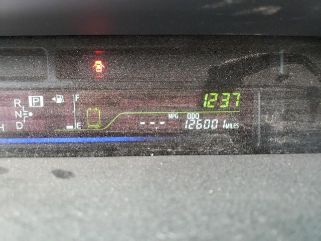 Photo 8 from auction – 2013 TOYOTA PRIUS V with VIN JTDZN3EU3D3272794