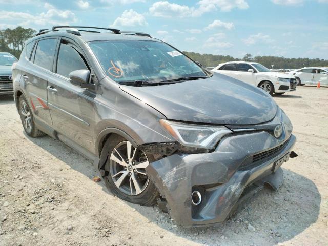 Photo 1 from auction – 2017 TOYOTA RAV4 XLE with VIN JTMWFREV6HJ101227