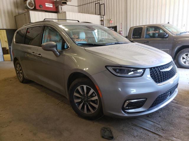 CHRYSLER PACIFICA T 2021 with VIN 2C4RC1BGXMR512360 - Photo from auction