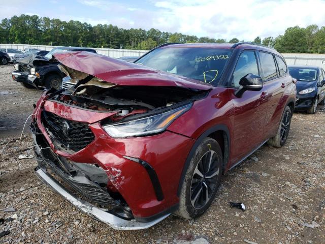 Photo 2 from auction – 2021 TOYOTA HIGHLANDER with VIN 5TDLZRAH4MS044520