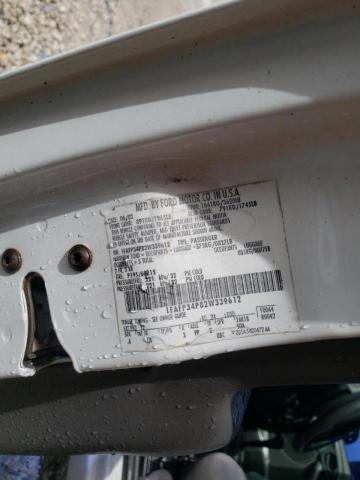 Photo 10 from auction – 2002 FORD FOCUS SE with VIN 1FAFP34P82W339612