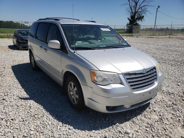 Photo 1 from auction – 2010 CHRYSLER TOWN & COU with VIN 2A4RR5D17AR249958
