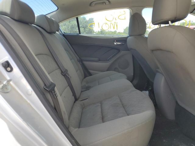 Photo 6 from auction – 2016 KIA FORTE LX with VIN KNAFK4A60G5541848