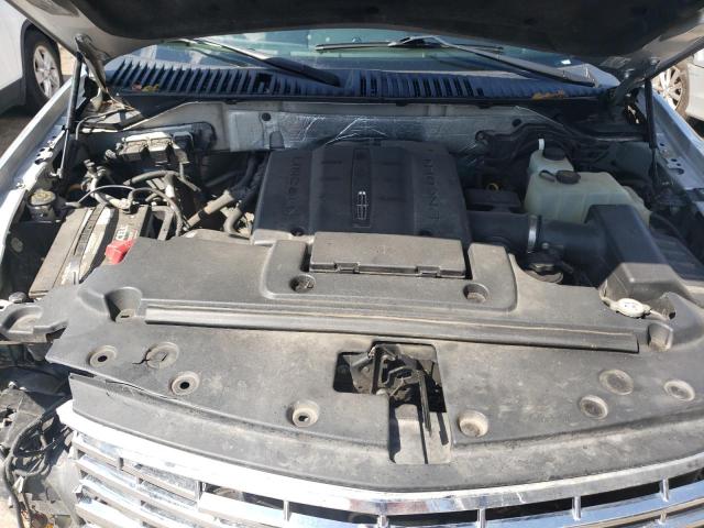 Photo 7 from auction – 2010 LINCOLN NAVIGATOR with VIN 5LMJJ2J5XAEJ03611