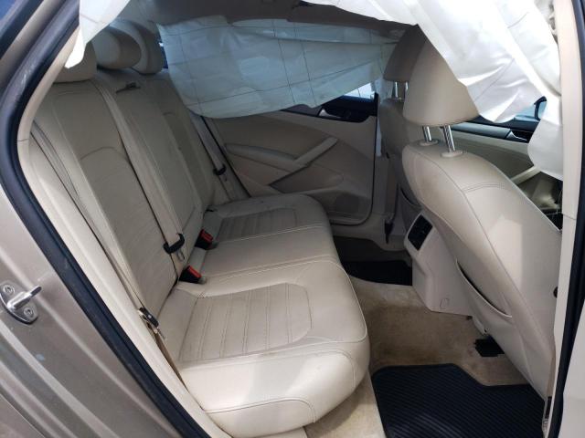 Photo 6 from auction – 2015 VOLKSWAGEN PASSAT SE with VIN 1VWBS7A36FC088917