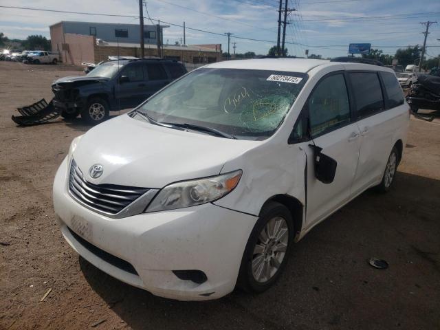 Photo 2 from auction – 2011 TOYOTA SIENNA LE with VIN 5TDJK3DC9BS013897