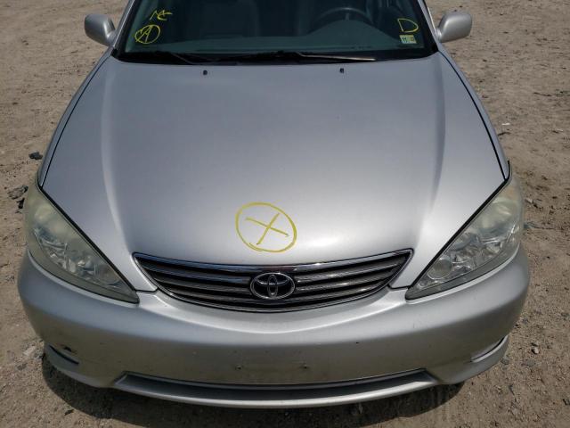 Photo 7 from auction – 2005 TOYOTA CAMRY LE with VIN 4T1BF30K45U090503