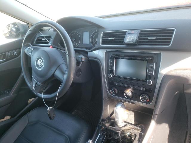 Photo 9 from auction – 2015 VOLKSWAGEN PASSAT S with VIN 1VWAS7A35FC117044