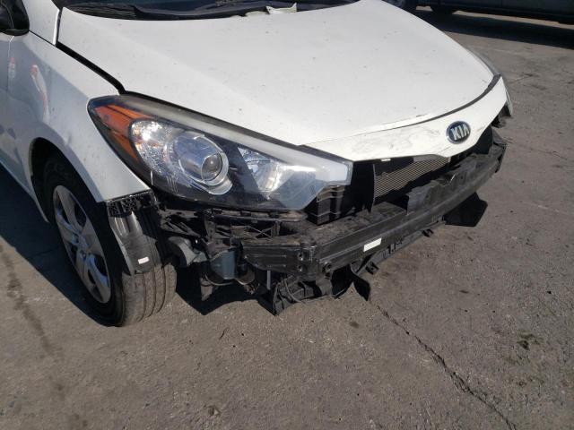 Photo 9 from auction – 2016 KIA FORTE LX with VIN KNAFK4A67G5617355