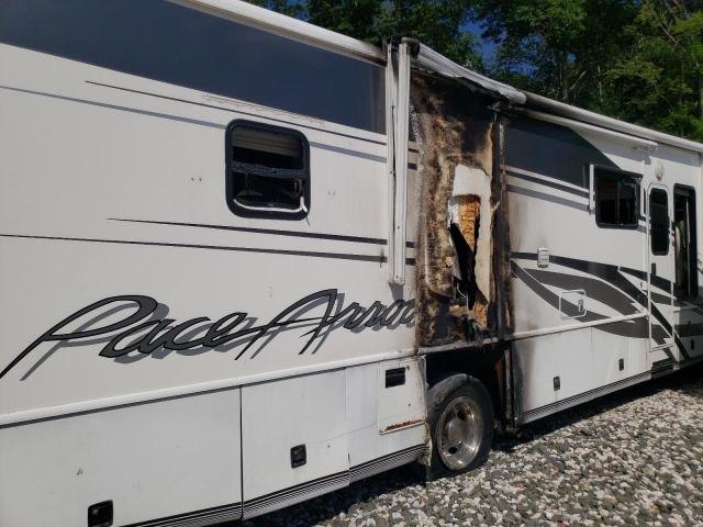 Photo 9 from auction – 2004 FLEETWOOD PACE with VIN 5B4MP67GX33374742