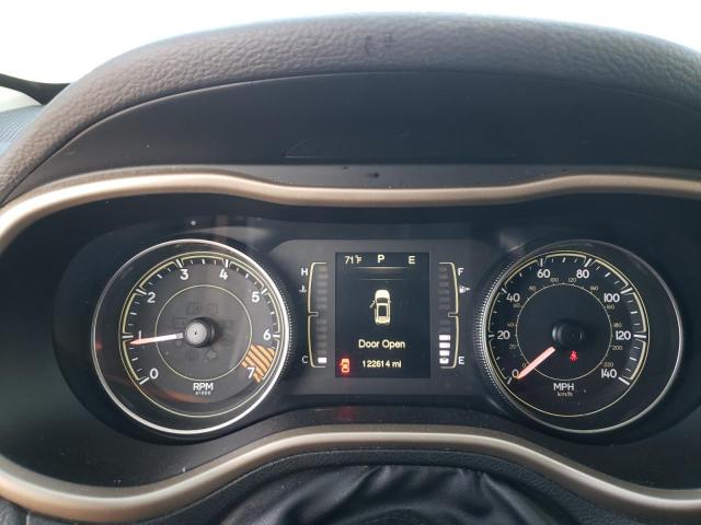 Photo 8 from auction – 2014 JEEP CHEROKEE L with VIN 1C4PJLCB4EW324082