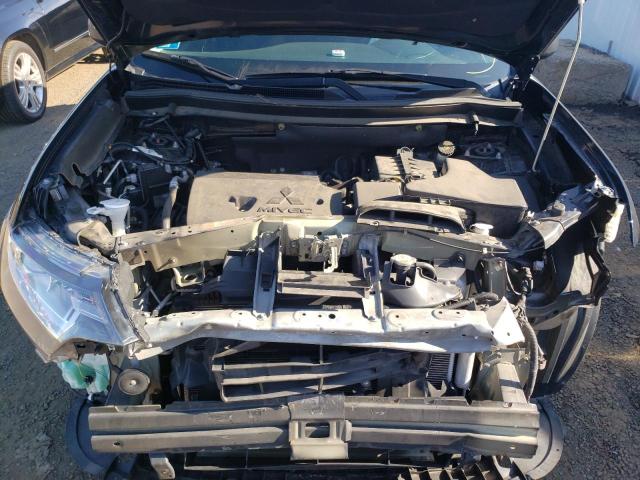 Photo 7 from auction – 2018 MITSUBISHI OUTLANDER with VIN JA4AZ3A34JZ053750