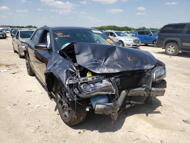 CHRYSLER 300 S 2019 with VIN 2C3CCAGG1KH586286 - Photo from auction