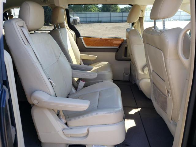 Photo 6 from auction – 2008 CHRYSLER TOWN & COU with VIN 2A8HR64X58R722674