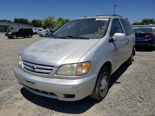 Photo 2 from auction – 2003 TOYOTA SIENNA LE with VIN 4T3ZF13C93U529030