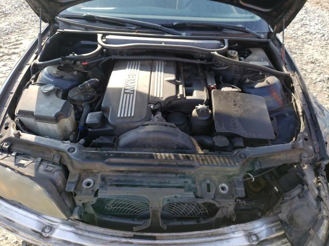Photo 7 from auction – 2003 BMW 325 I with VIN WBAAZ33413PH32188