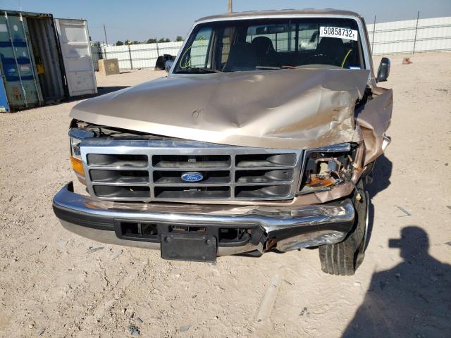 Photo 9 from auction – 1996 FORD F250 with VIN 1FTHW25F8TEB66672