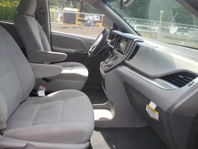 Photo 5 from auction – 2020 TOYOTA SIENNA L with VIN 5TDZZ3DC9LS085845