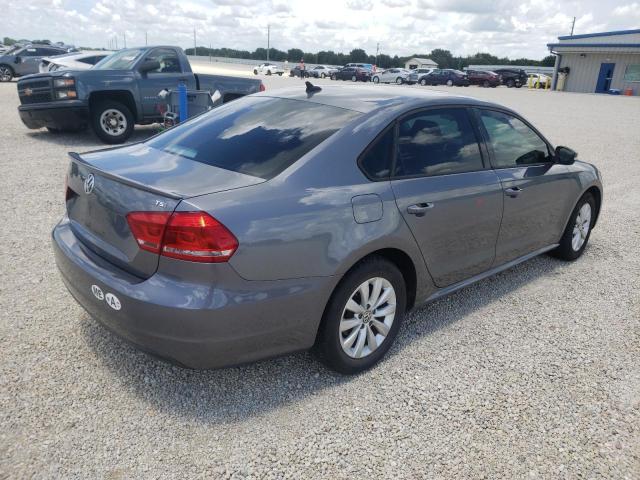 Photo 4 from auction – 2014 VOLKSWAGEN PASSAT S with VIN 1VWAS7A31EC094702