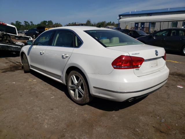 Photo 3 from auction – 2015 VOLKSWAGEN PASSAT SEL with VIN 1VWCV7A35FC004713