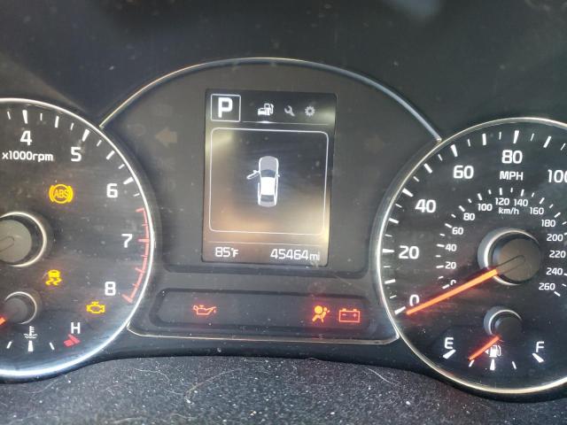 Photo 8 from auction – 2018 KIA FORTE LX with VIN 3KPFK4A77JE255843
