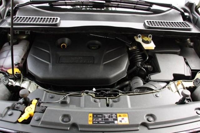 Photo 7 from auction – 2014 FORD ESCAPE SE with VIN 1FMCU9GX5EUA77287