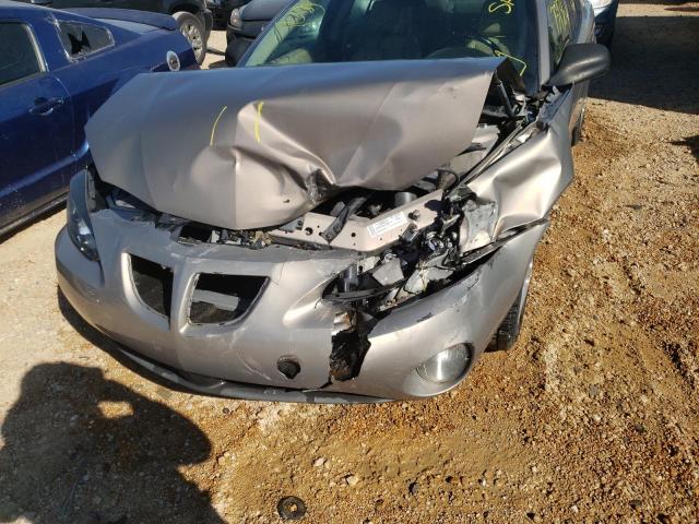 Photo 9 from auction – 2016 PONTIAC GRAND PRIX with VIN 2G2WP552671219674
