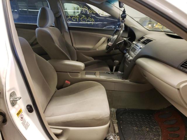 Photo 5 from auction – 2011 TOYOTA CAMRY BASE with VIN 4T4BF3EK6BR143177
