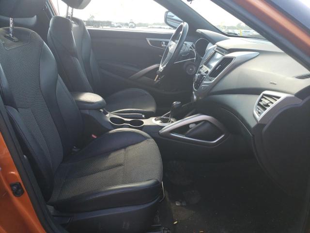 Photo 5 from auction – 2016 HYUNDAI VELOSTER with VIN KMHTC6ADXGU275057