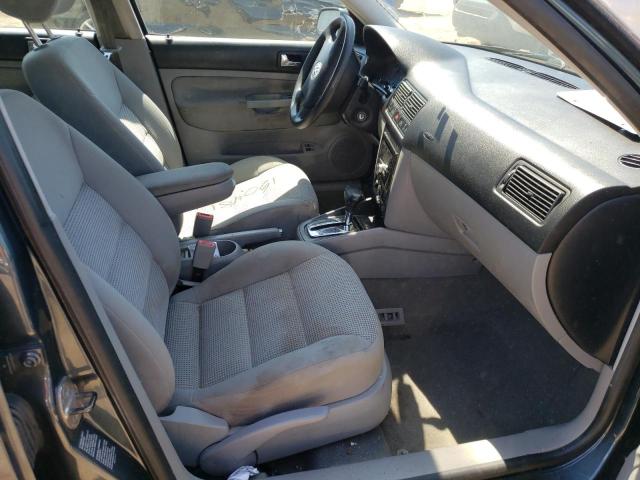 Photo 5 from auction – 2004 VOLKSWAGEN GOLF GLS with VIN 9BWGL61JX44005338