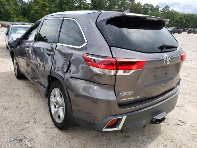 Photo 3 from auction – 2017 TOYOTA HIGHLANDER with VIN 5TDYZRFH9HS212866
