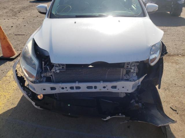 Photo 9 from auction – 2013 FORD FOCUS SE with VIN 1FADP3F22DL285091
