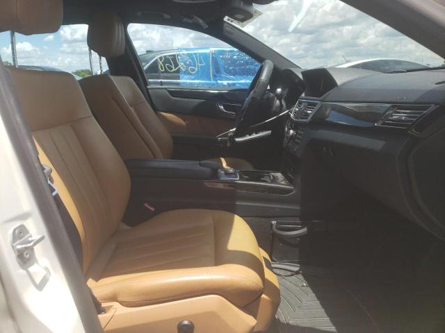 Photo 5 from auction – 2010 MERCEDES-BENZ E 350 with VIN WDDHF5GB7AA097169