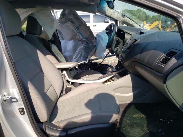 Photo 5 from auction – 2015 KIA FORTE LX with VIN KNAFX4A68F5412031