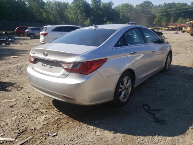 Photo 4 from auction – 2011 HYUNDAI SONATA SE with VIN 5NPEC4AC5BH255522
