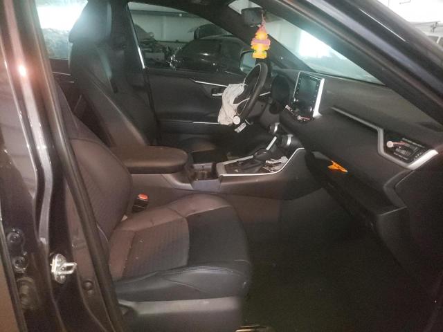 Photo 5 from auction – 2020 TOYOTA RAV4 XSE with VIN 2T3EWRFV3LW047292