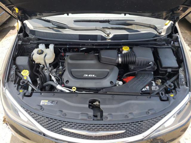 Photo 7 from auction – 2017 CHRYSLER PACIFICA L with VIN 2C4RC1GG2HR648285