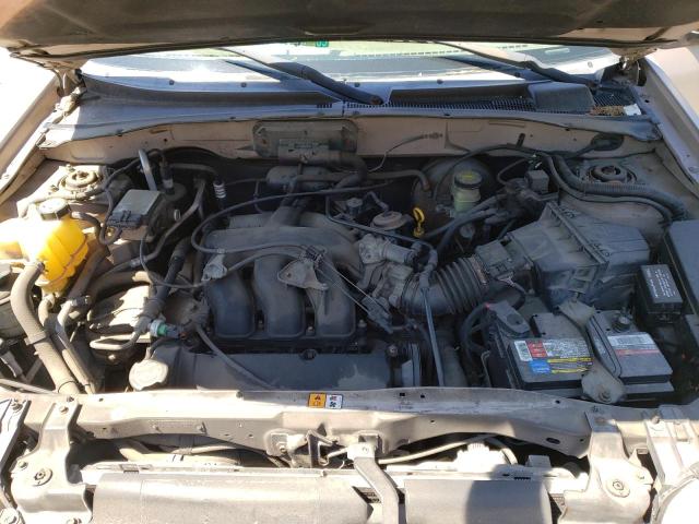 Photo 7 from auction – 2001 FORD ESCAPE XLT with VIN 1FMCU04111KA96811