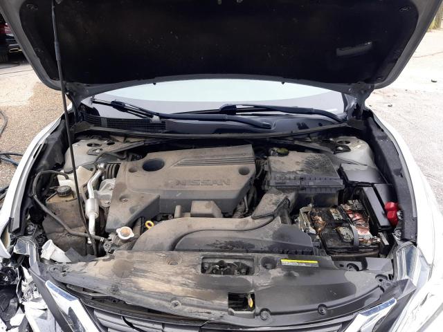 Photo 7 from auction – 2017 NISSAN ALTIMA 2.5 with VIN 1N4AL3AP2HN310373