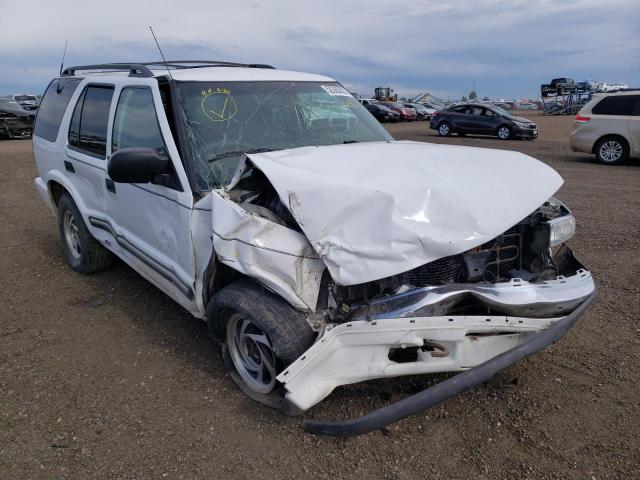 CHEVROLET BLAZER 2001 with VIN 1GNDT13W812155309 - Photo from auction