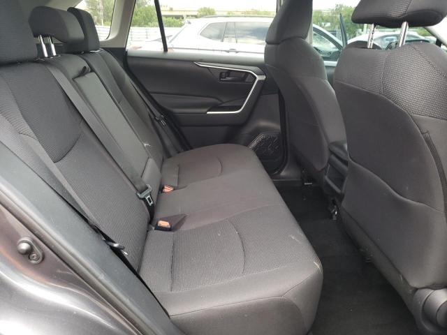 Photo 6 from auction – 2019 TOYOTA RAV4 LE with VIN 2T3H1RFVXKW031245
