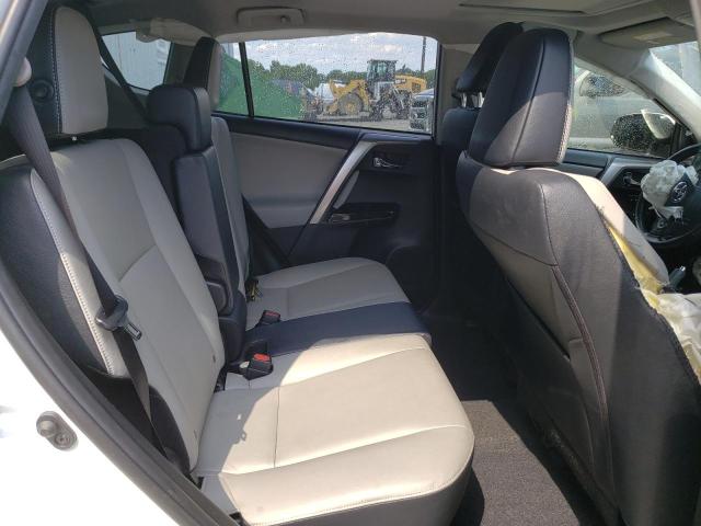 Photo 6 from auction – 2018 TOYOTA RAV4 LIMIT with VIN JTMDFREV1JD237485