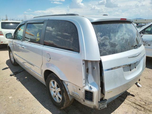 Photo 3 from auction – 2011 CHRYSLER TOWN & COU with VIN 2A4RR5DG2BR702602