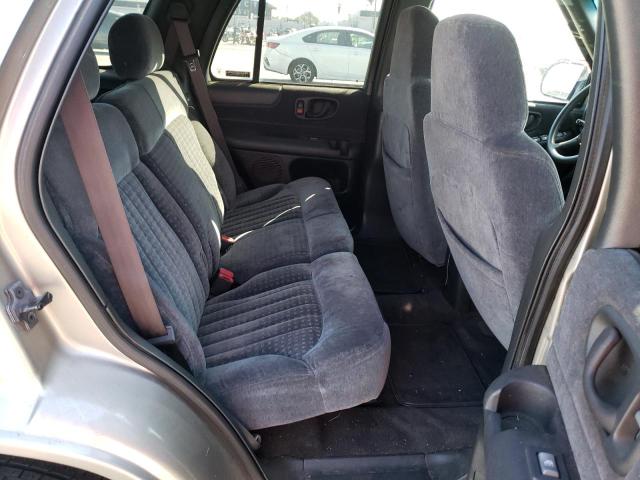Photo 6 from auction – 2000 CHEVROLET BLAZER with VIN 1GNCS13W6YK297764