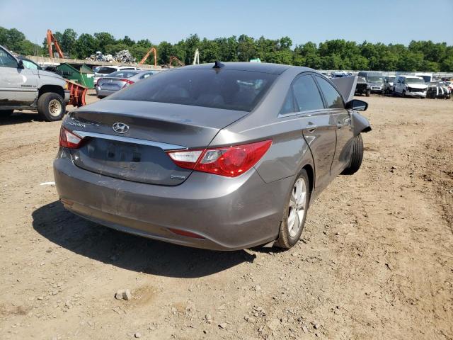 Photo 4 from auction – 2012 HYUNDAI SONATA SE with VIN 5NPEC4AC5CH428621