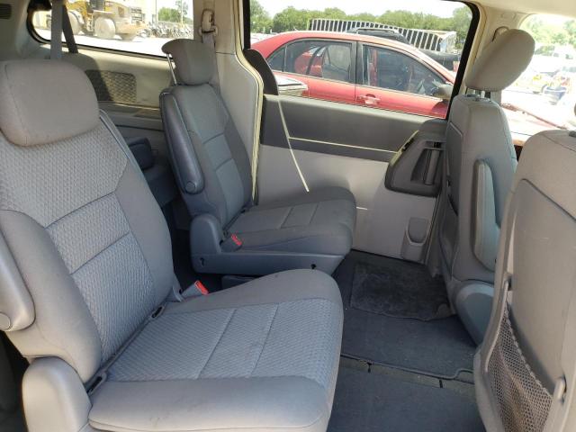 Photo 6 from auction – 2010 CHRYSLER TOWN & COU with VIN 2A4RR5D19AR249203