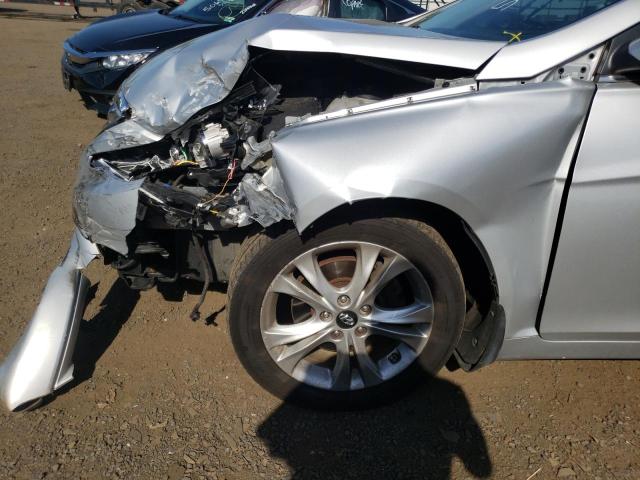 Photo 9 from auction – 2013 HYUNDAI SONATA SE with VIN 5NPEC4AC2DH657792
