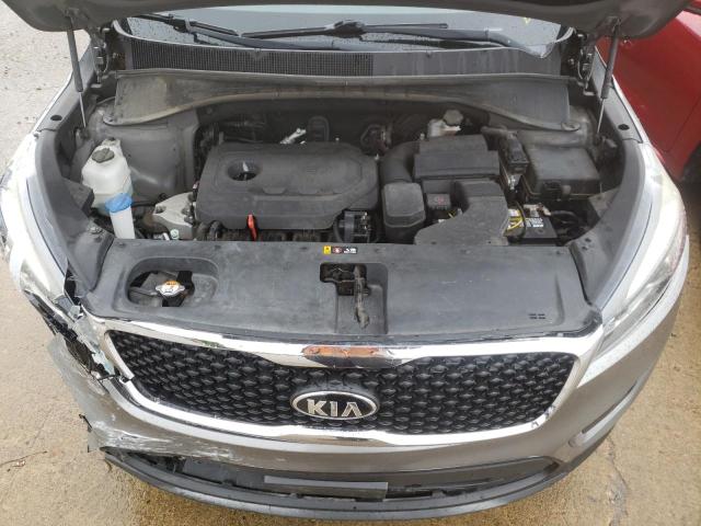 Photo 7 from auction – 2016 KIA SORENTO LX with VIN 5XYPG4A35GG047362