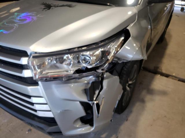 Photo 9 from auction – 2018 TOYOTA HIGHLANDER with VIN 5TDBZRFH3JS828686